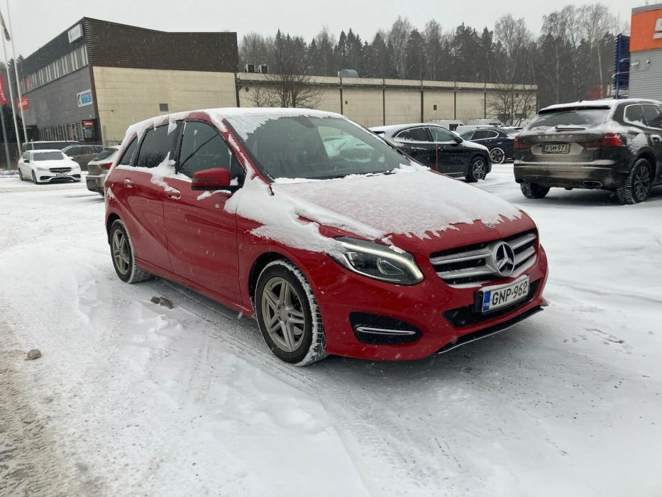 MERCEDES-BENZ B 2018