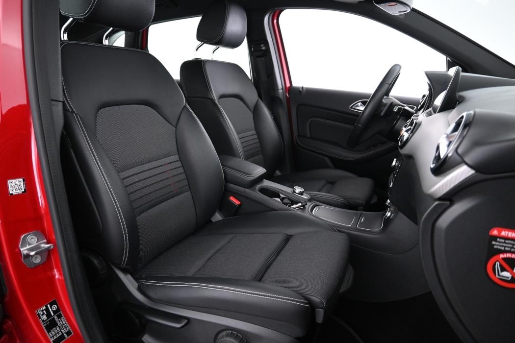 MERCEDES-BENZ B 2018