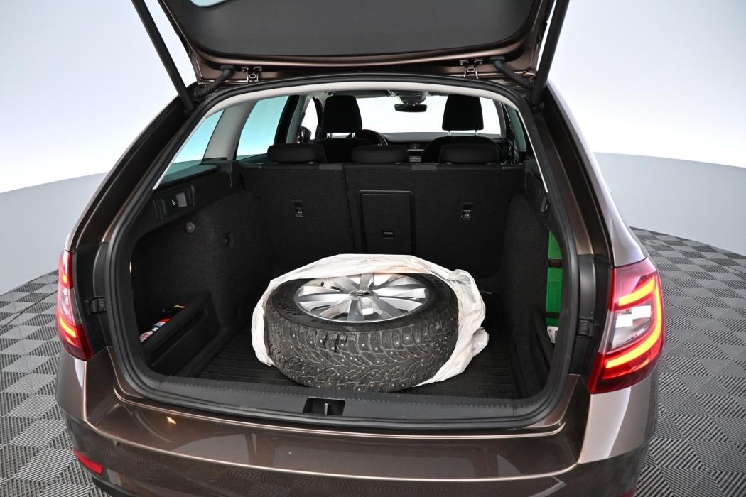 SKODA Octavia 2020