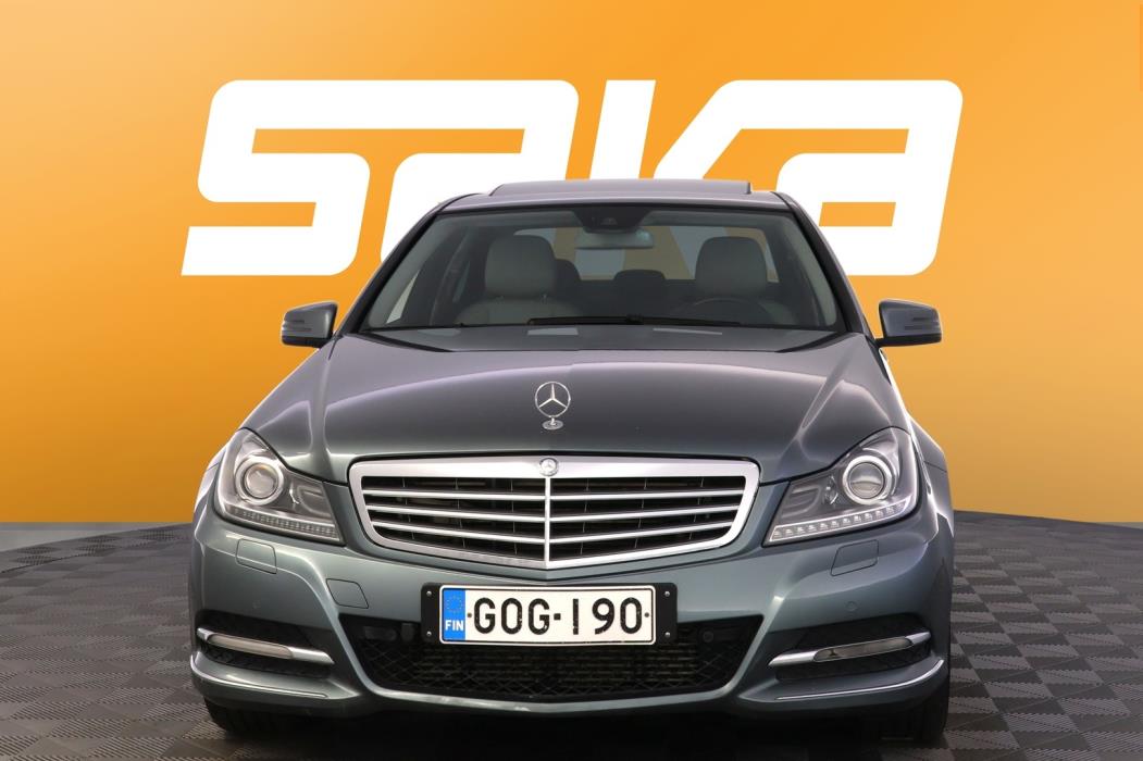 MERCEDES-BENZ C 2012