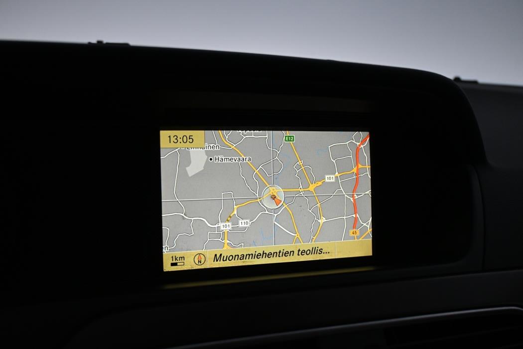 MERCEDES-BENZ C 2012