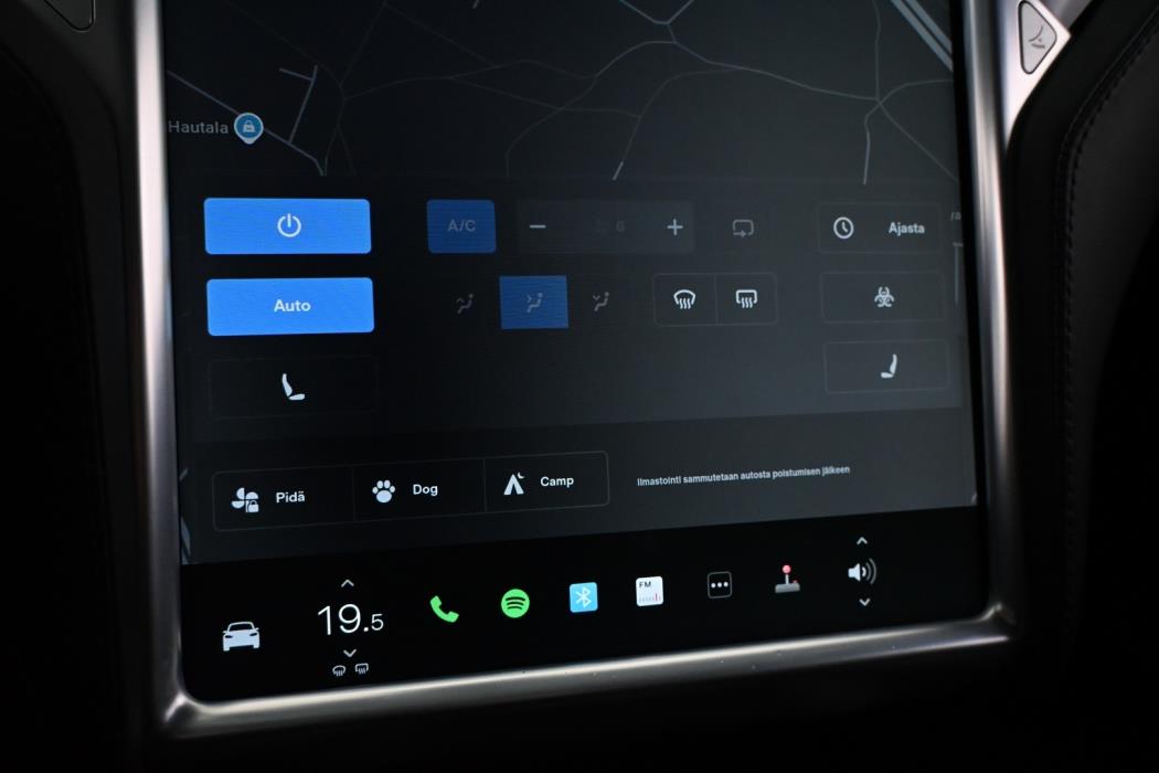 TESLA Model X 2017