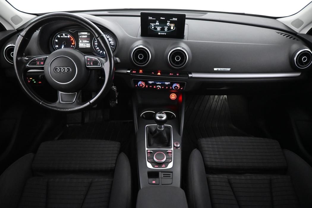 AUDI A3 2015