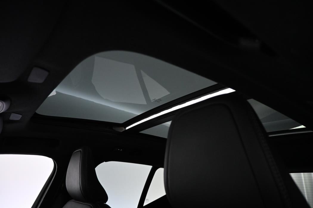 VOLVO XC40 2021