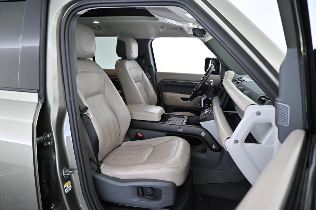 LAND ROVER Defender 2022