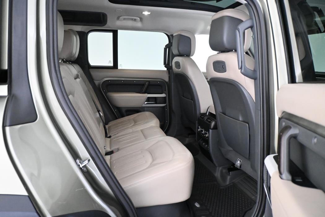 LAND ROVER Defender 2022