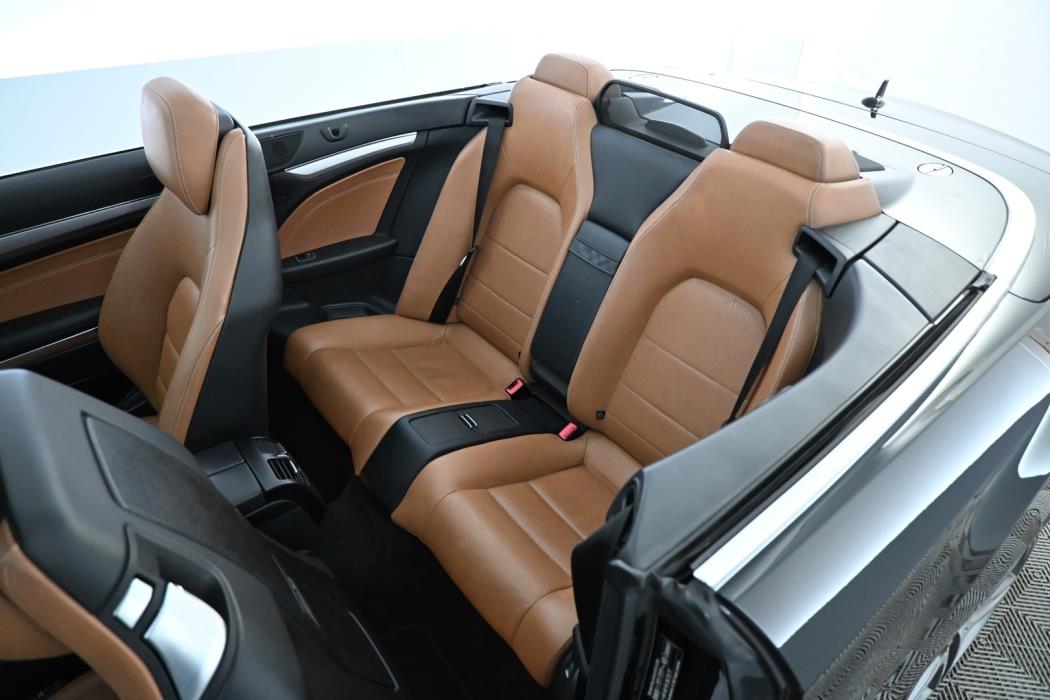 MERCEDES-BENZ E 2013