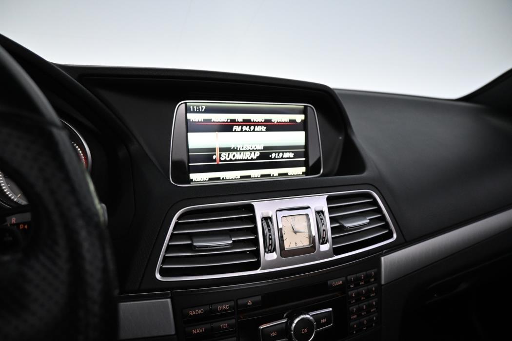 MERCEDES-BENZ E 2013