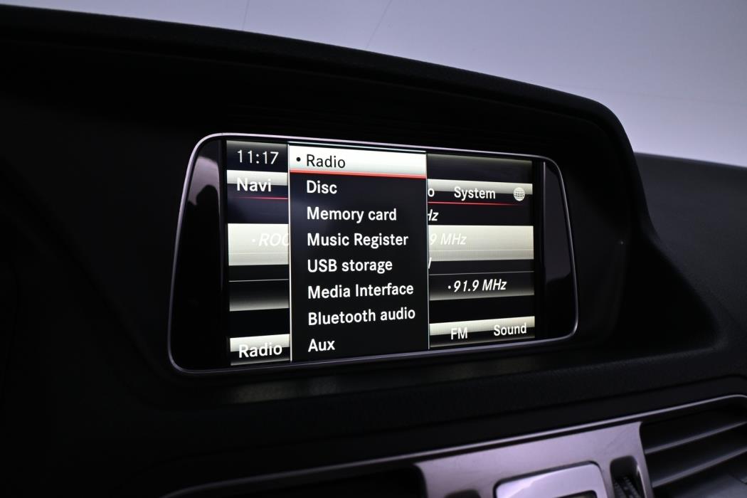 MERCEDES-BENZ E 2013