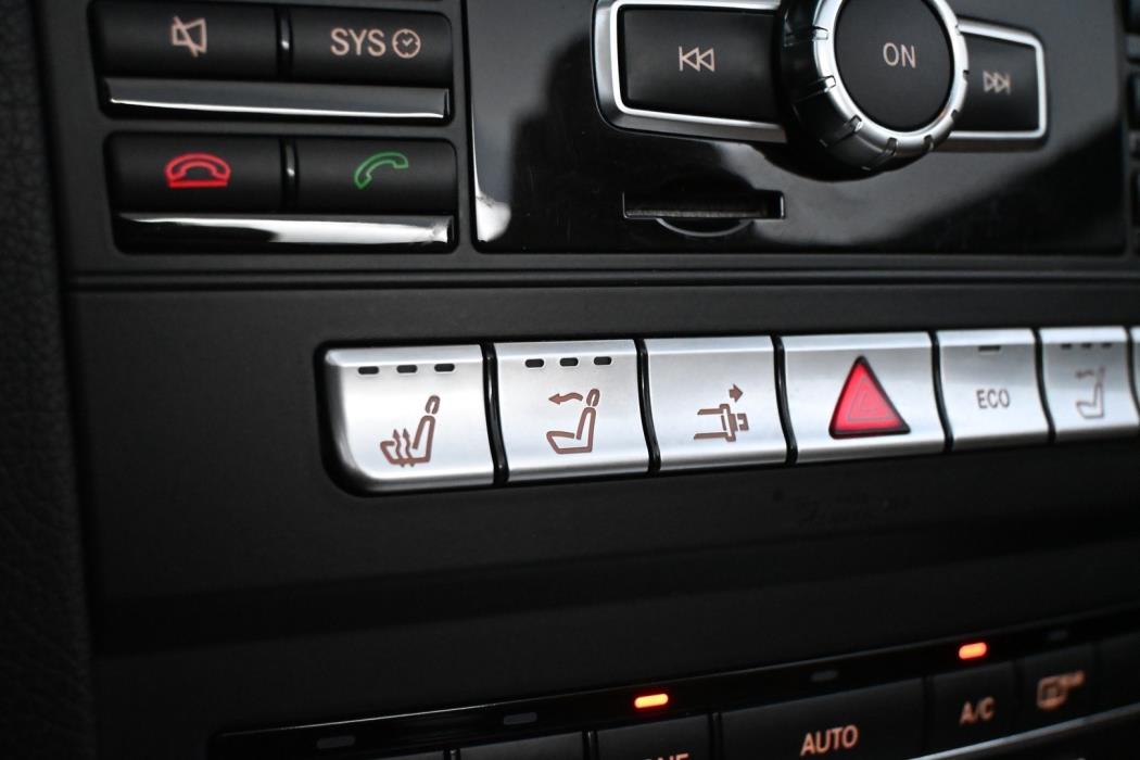 MERCEDES-BENZ E 2013