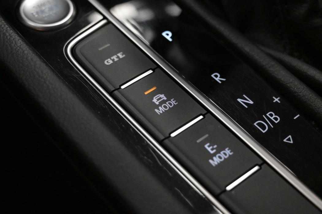 VOLKSWAGEN Passat 2020