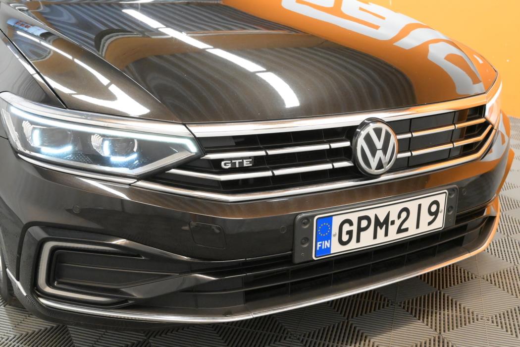 VOLKSWAGEN Passat 2020