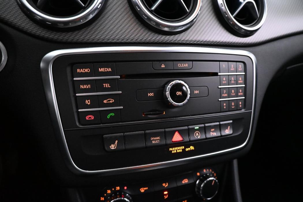 MERCEDES-BENZ GLA 2017