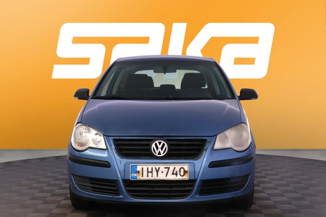 VOLKSWAGEN Polo 2005