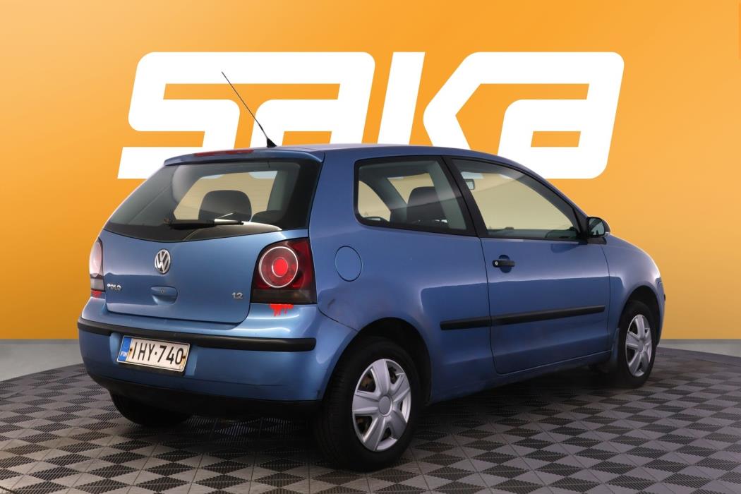 VOLKSWAGEN Polo 2005