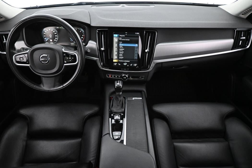 VOLVO V90 2019