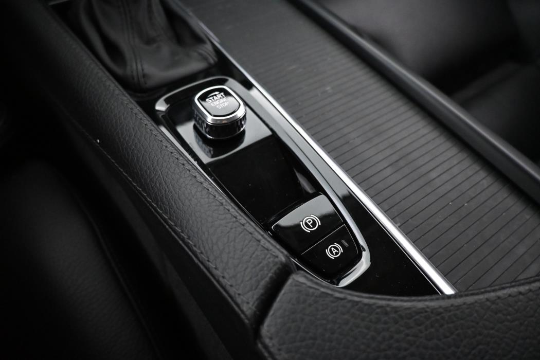 VOLVO V90 2019