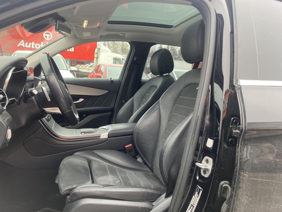 MERCEDES-BENZ GLC 2021