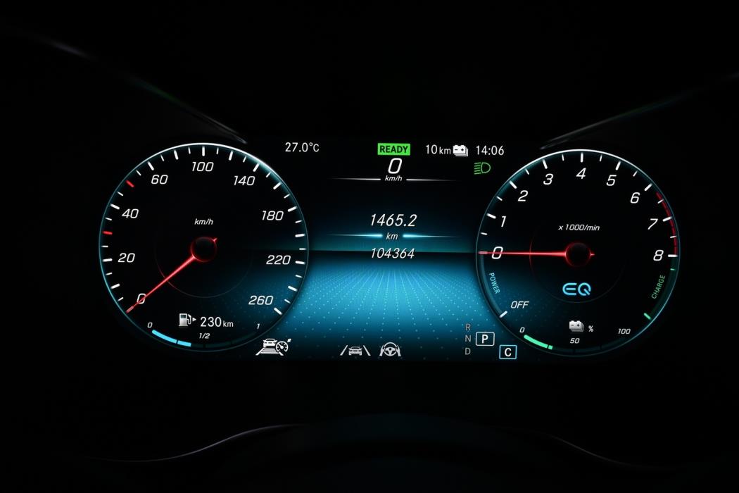 MERCEDES-BENZ GLC 2022