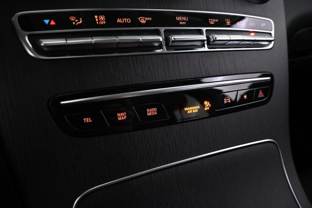 MERCEDES-BENZ GLC 2022