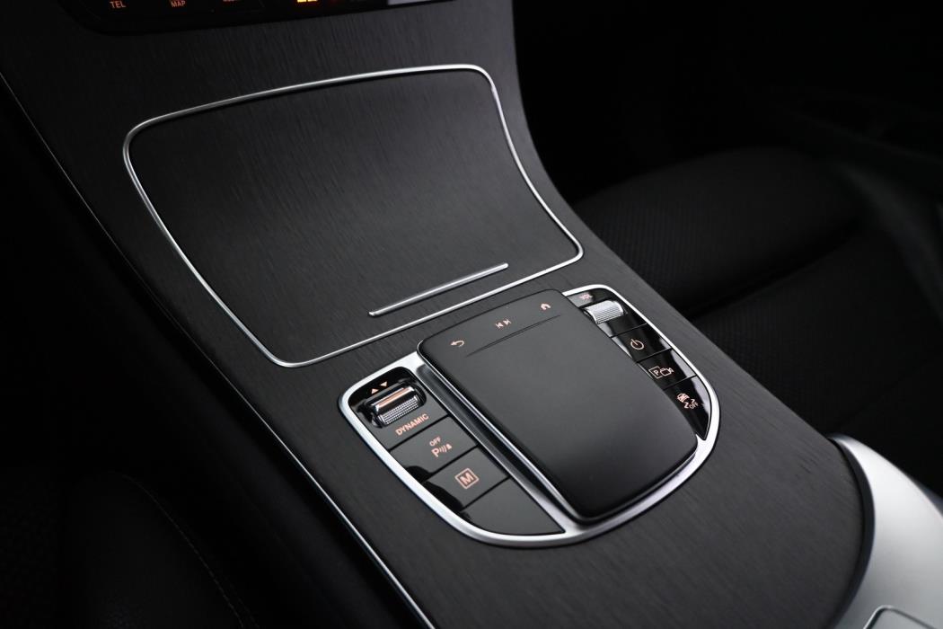 MERCEDES-BENZ GLC 2022