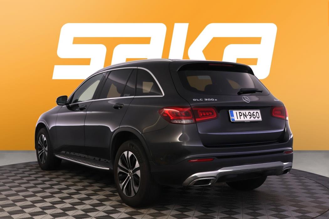MERCEDES-BENZ GLC 2022