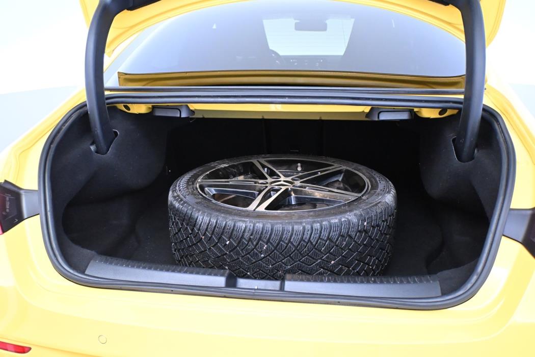 MERCEDES-BENZ CLA 2023