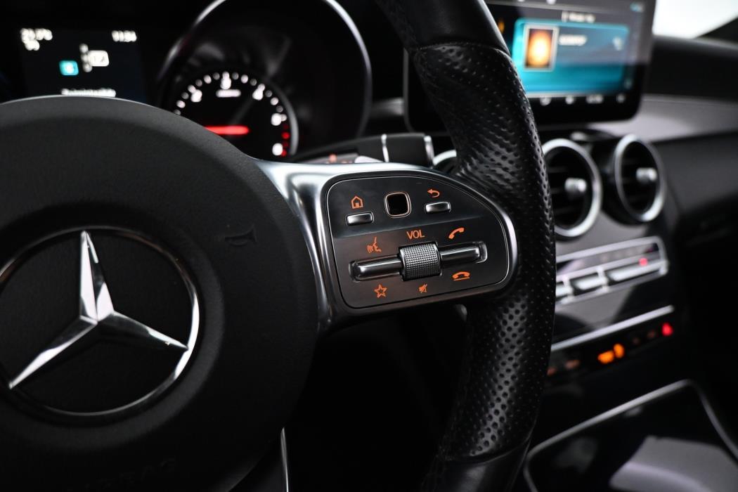 MERCEDES-BENZ C 2019