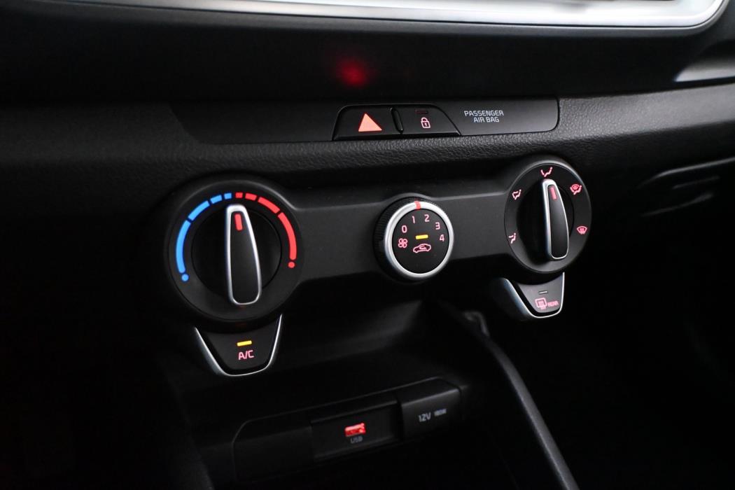 KIA Stonic 2025
