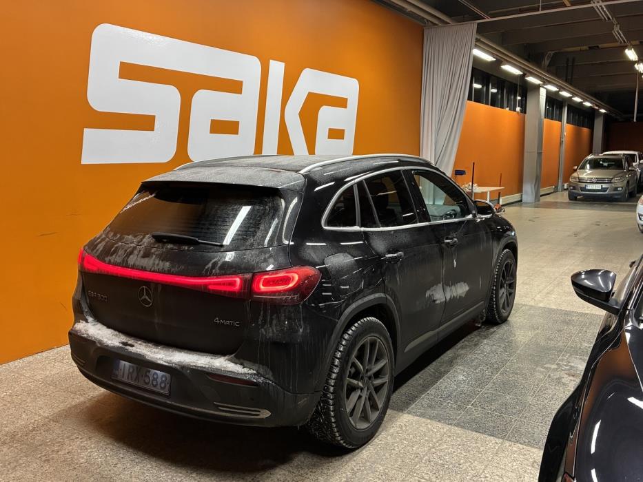 MERCEDES-BENZ EQA 2023