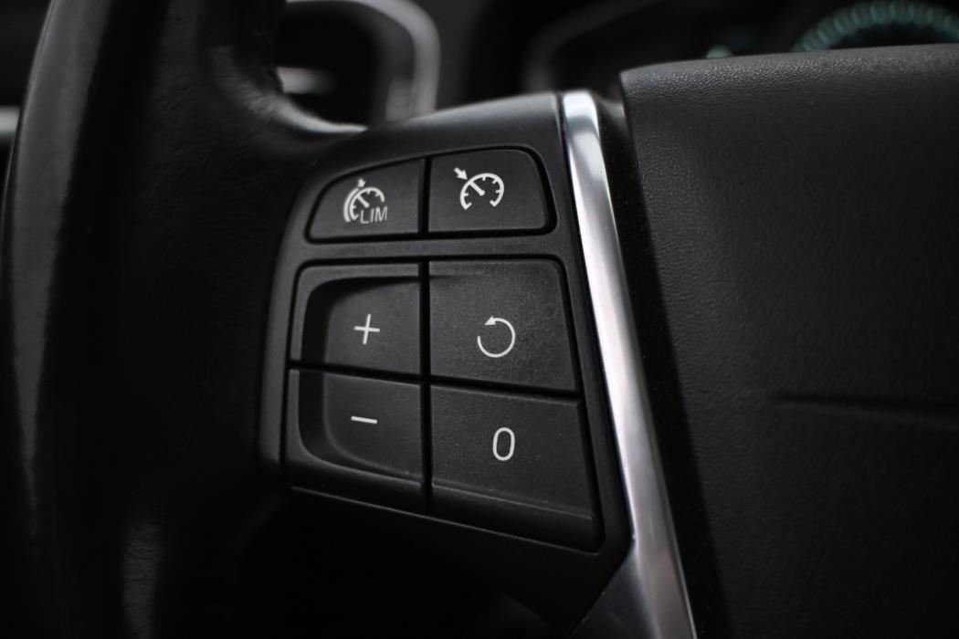 VOLVO V60 Cross Country 2016