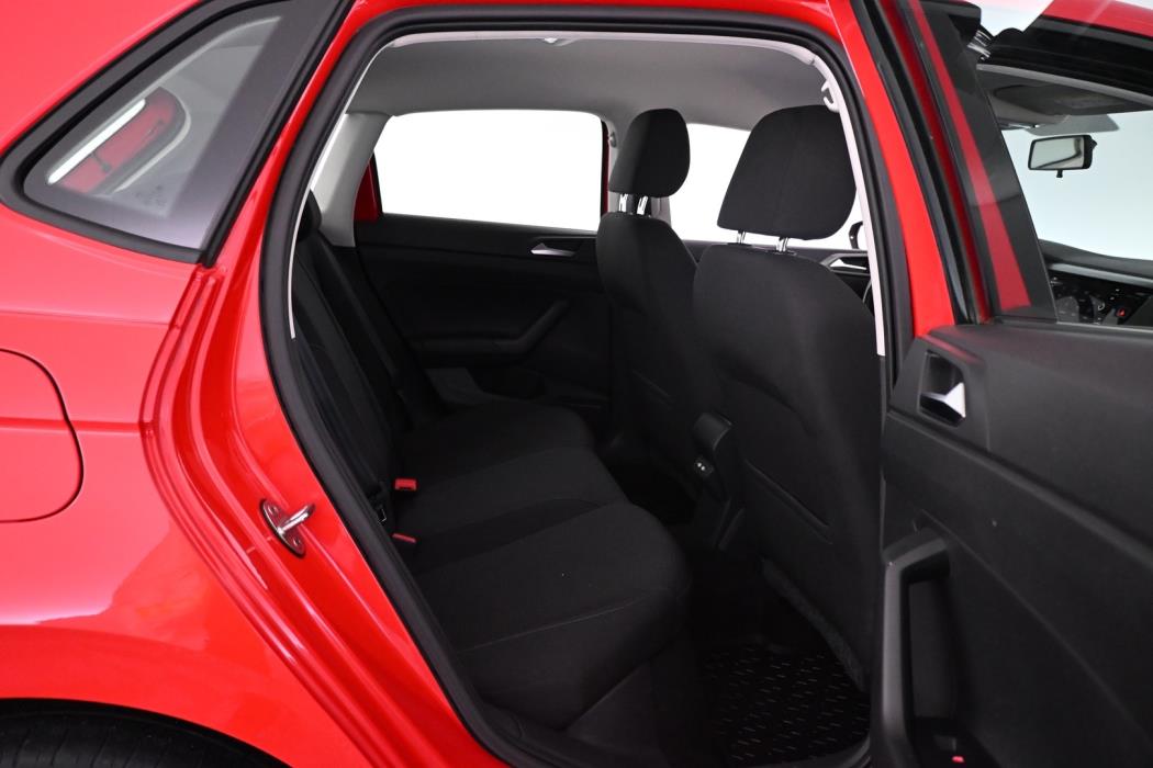 VOLKSWAGEN Polo 2021