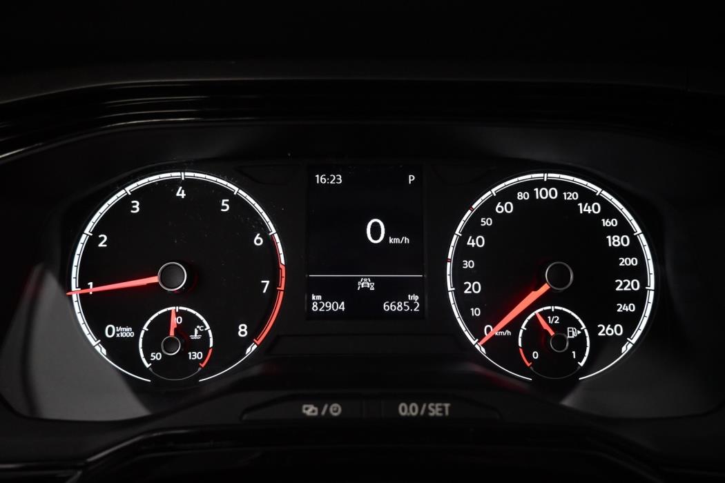 VOLKSWAGEN Polo 2021