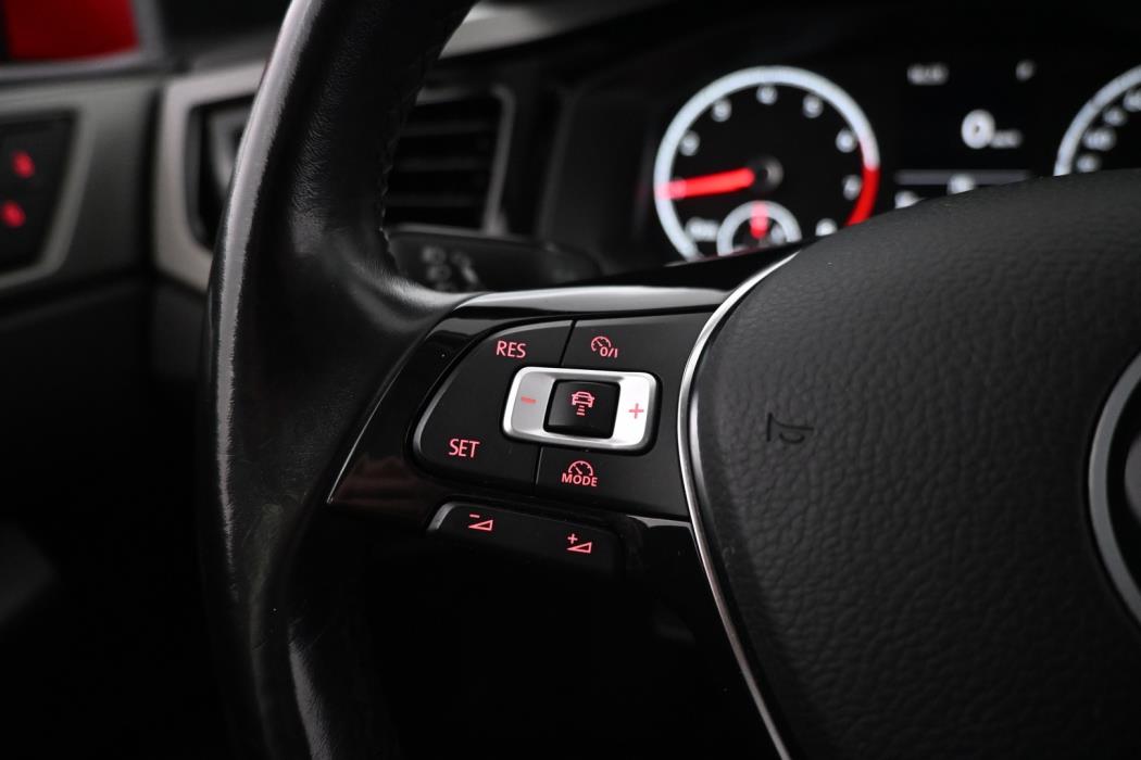 VOLKSWAGEN Polo 2021