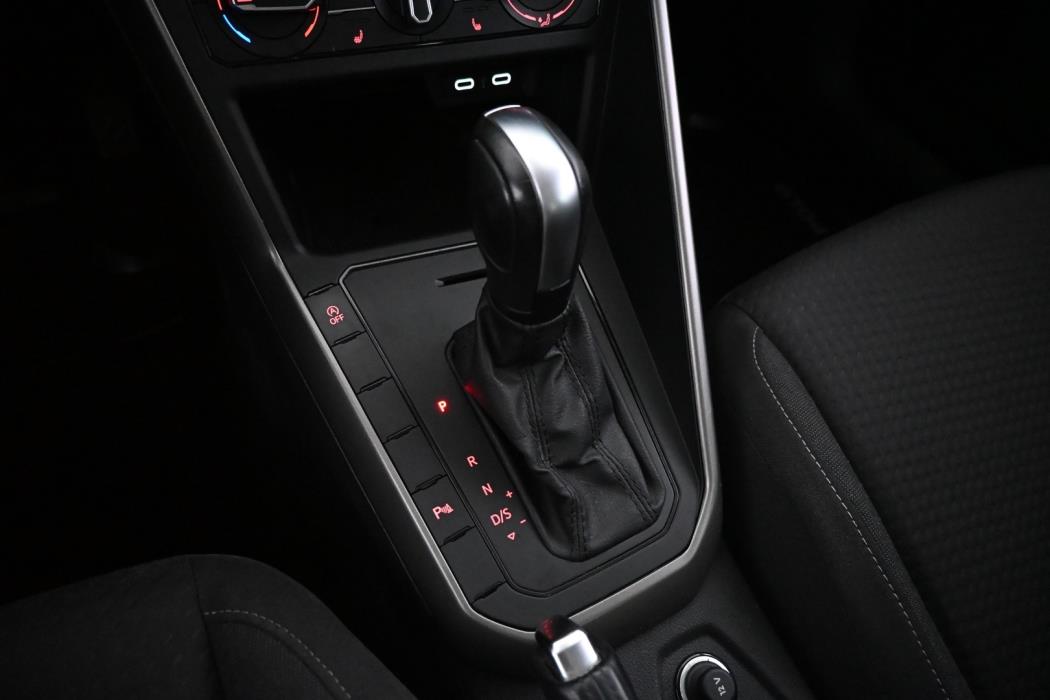 VOLKSWAGEN Polo 2021