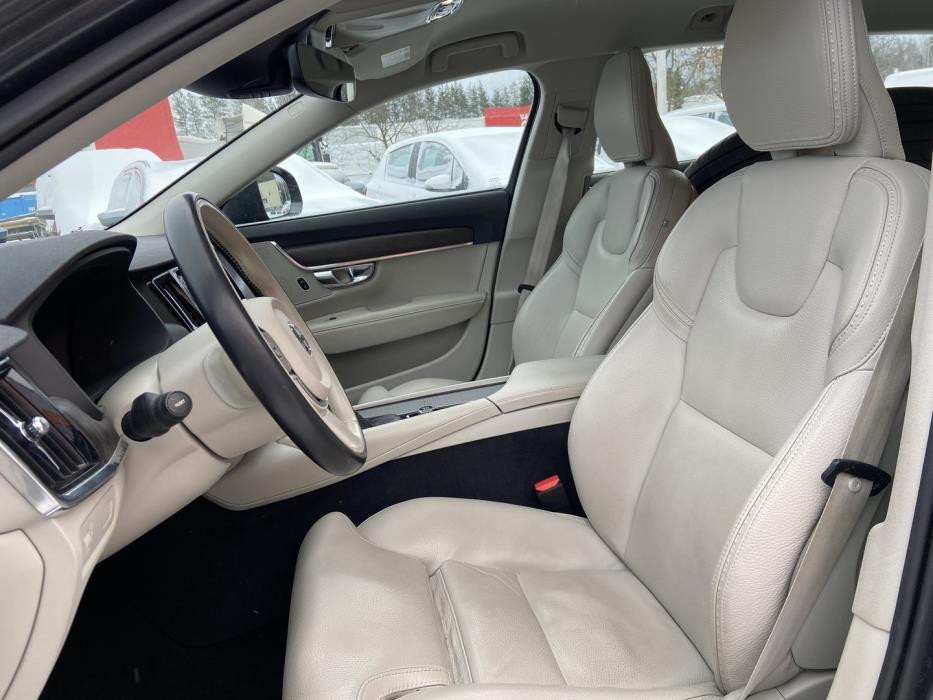 VOLVO V90 Cross Country 2020