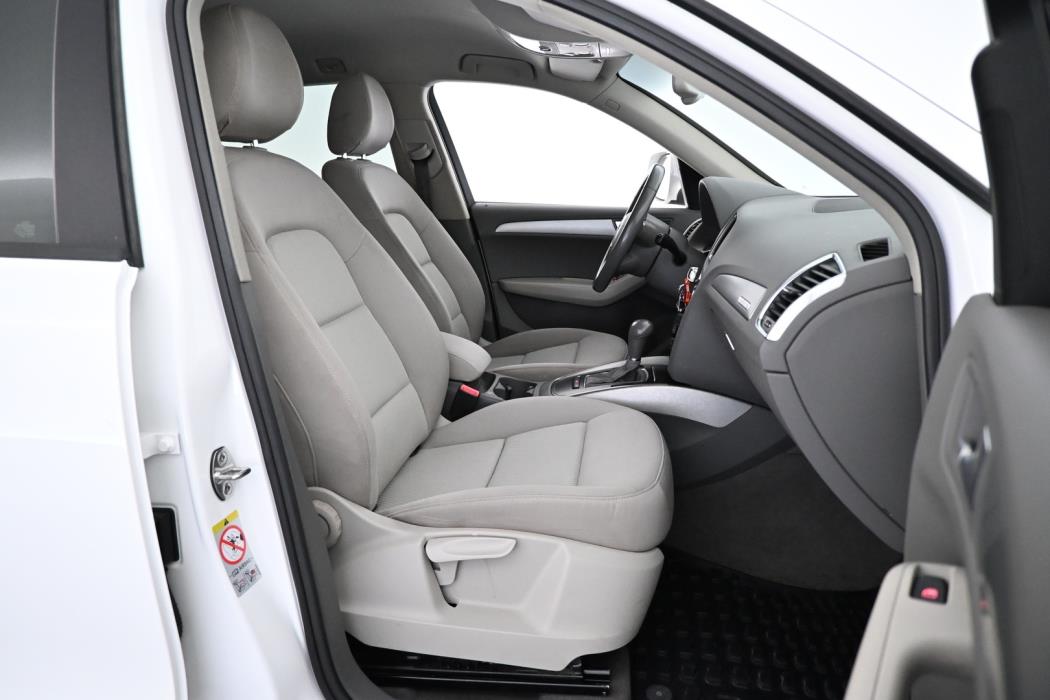 AUDI Q5 2011
