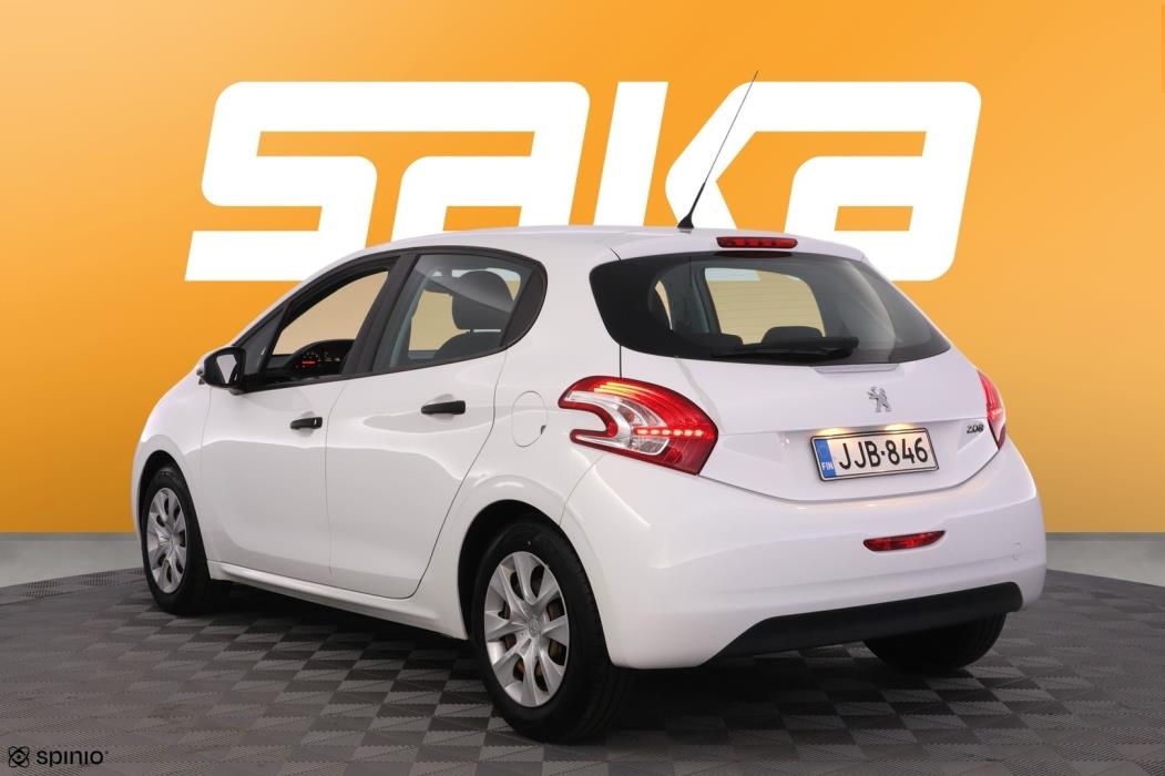 PEUGEOT 208 2014