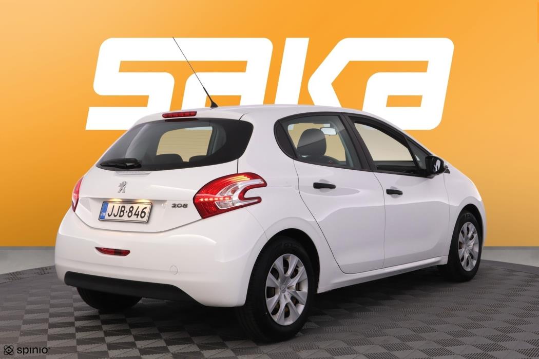 PEUGEOT 208 2014