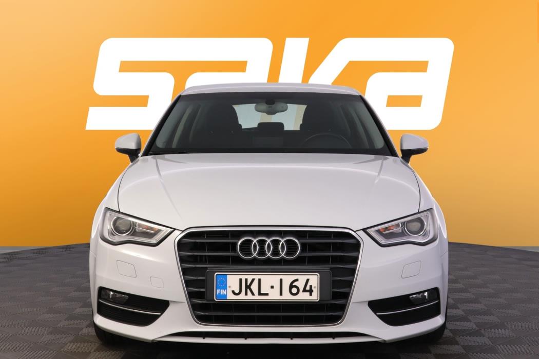 AUDI A3 2015