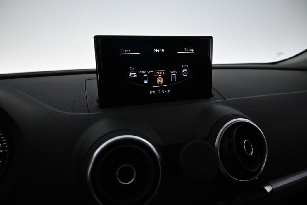 AUDI A3 2015