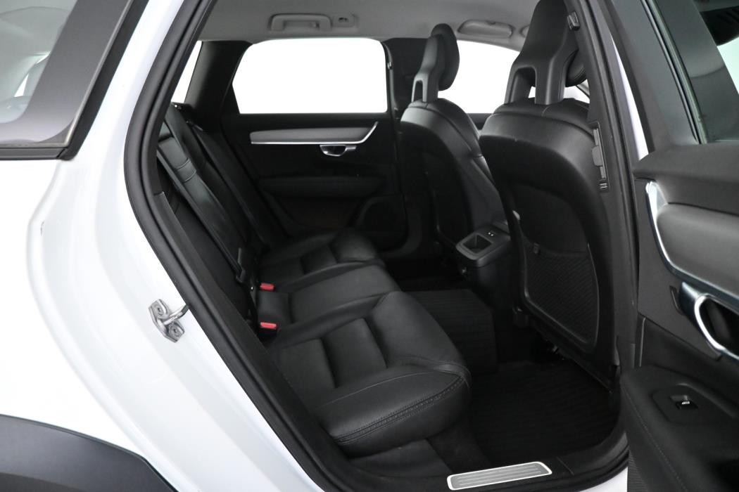 VOLVO V90 Cross Country 2018