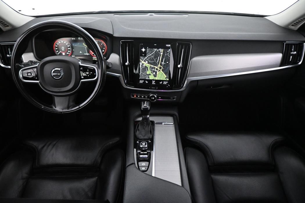VOLVO V90 Cross Country 2018