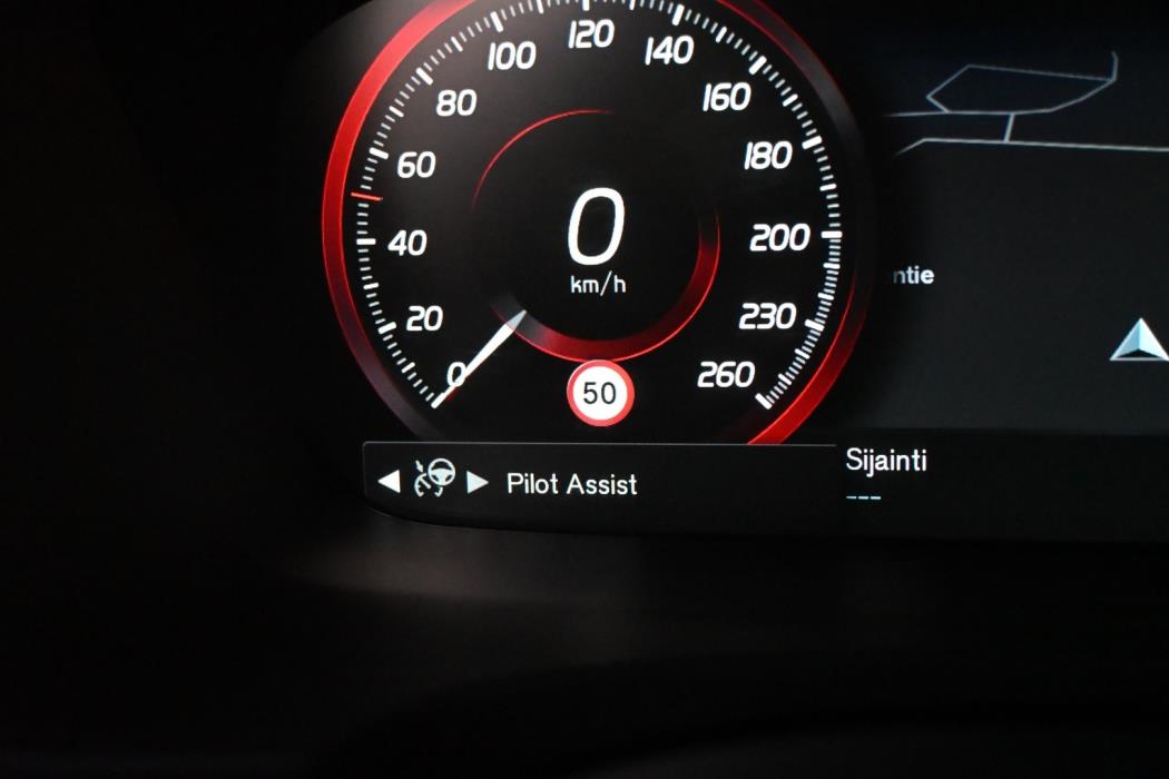 VOLVO V90 Cross Country 2018