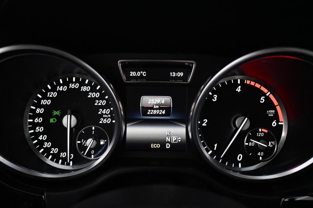 MERCEDES-BENZ GL 2014