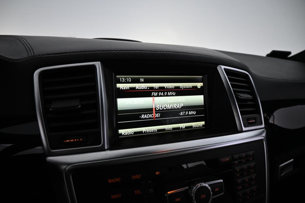 MERCEDES-BENZ GL 2014