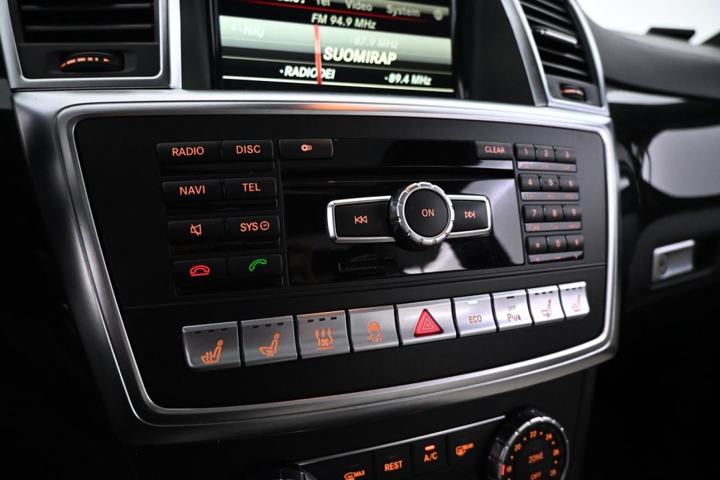 MERCEDES-BENZ GL 2014