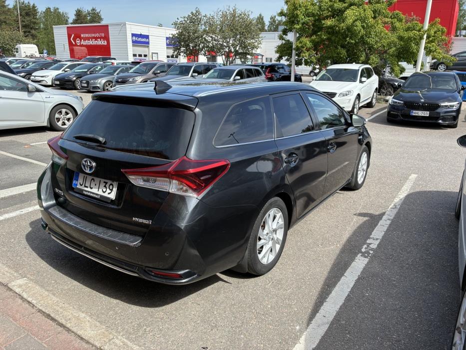 TOYOTA Auris 2019