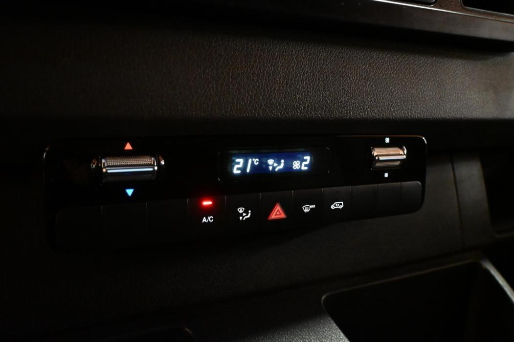 MERCEDES-BENZ Sprinter 2019