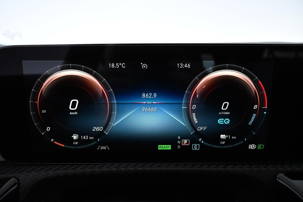 MERCEDES-BENZ A 2021